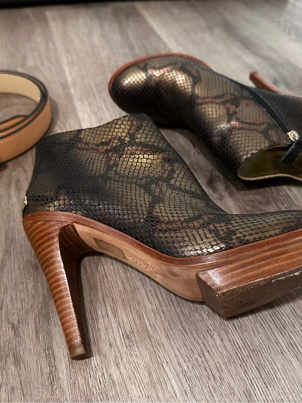 Elaine Turner Olive Snake-Print Ankle Booties w/Wood Heel + NWT Ann Taylor Belt